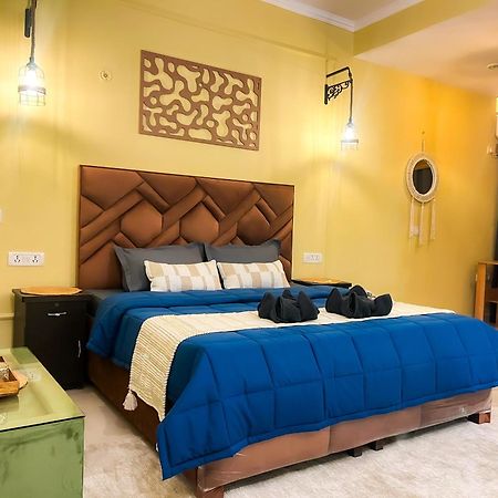 Atharva'S Homestay By Goaround Homes - Nehru Enclave Metro, South Delhi Neu-Delhi Exterior foto