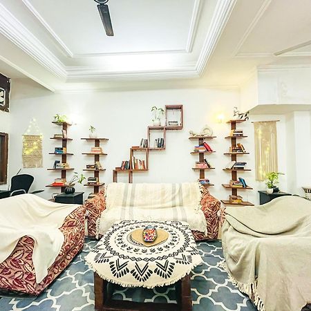 Atharva'S Homestay By Goaround Homes - Nehru Enclave Metro, South Delhi Neu-Delhi Exterior foto