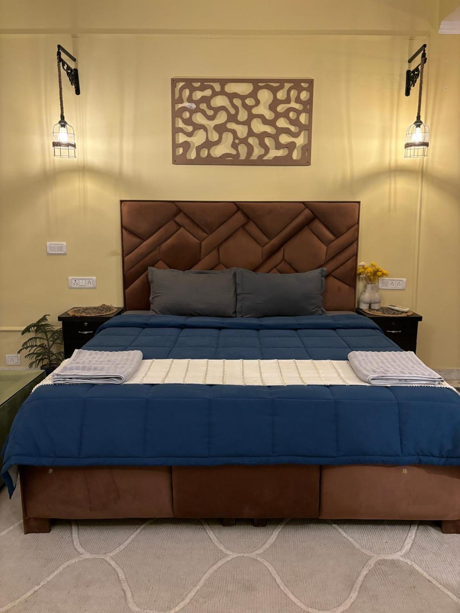 Atharva'S Homestay By Goaround Homes - Nehru Enclave Metro, South Delhi Neu-Delhi Exterior foto