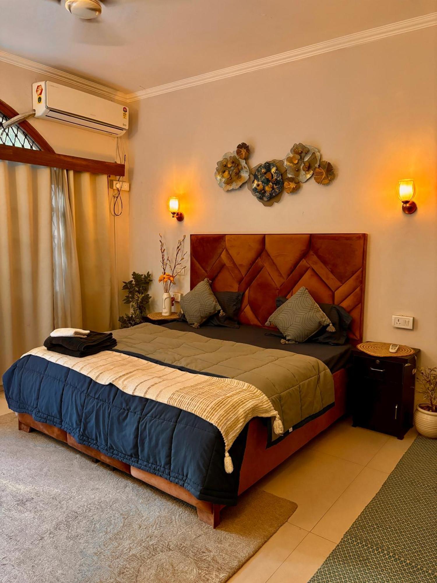Atharva'S Homestay By Goaround Homes - Nehru Enclave Metro, South Delhi Neu-Delhi Exterior foto