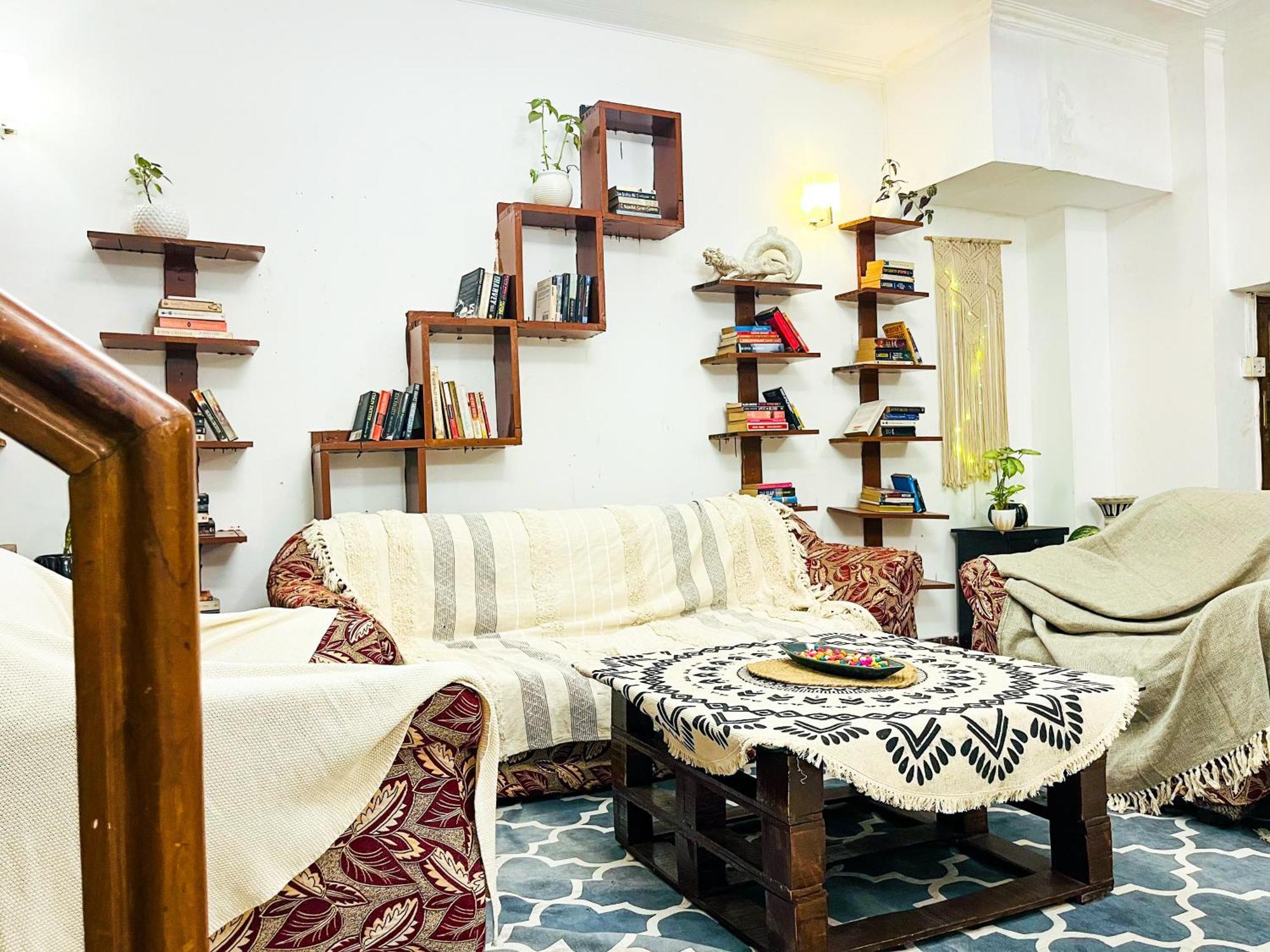 Atharva'S Homestay By Goaround Homes - Nehru Enclave Metro, South Delhi Neu-Delhi Exterior foto
