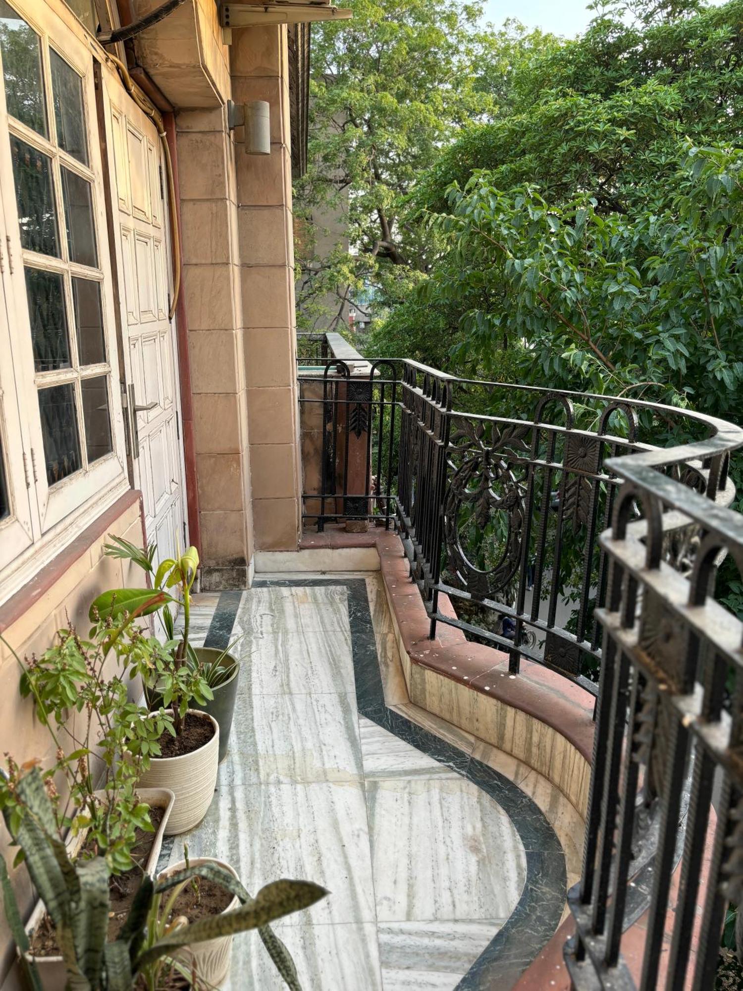 Atharva'S Homestay By Goaround Homes - Nehru Enclave Metro, South Delhi Neu-Delhi Exterior foto